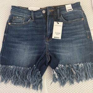 Judy Blue Frayed Hem Denim Shorts - Blue